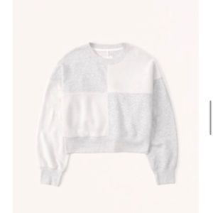 Abercrombie Vintage Wedge Checker Crew Sweatshirt